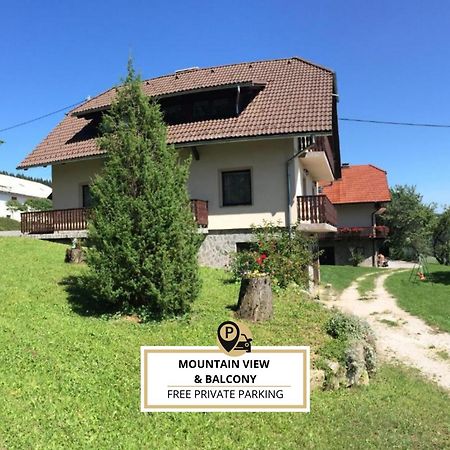 Tourist Farm Pacnik Hotel Resnik Exterior photo